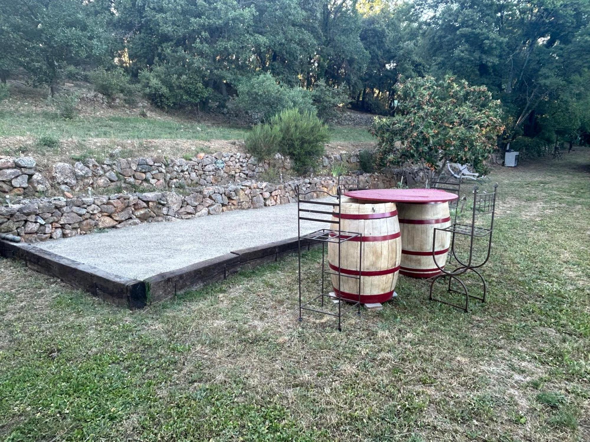 Bastide Des Hesperides Apartment Flayosc Bagian luar foto