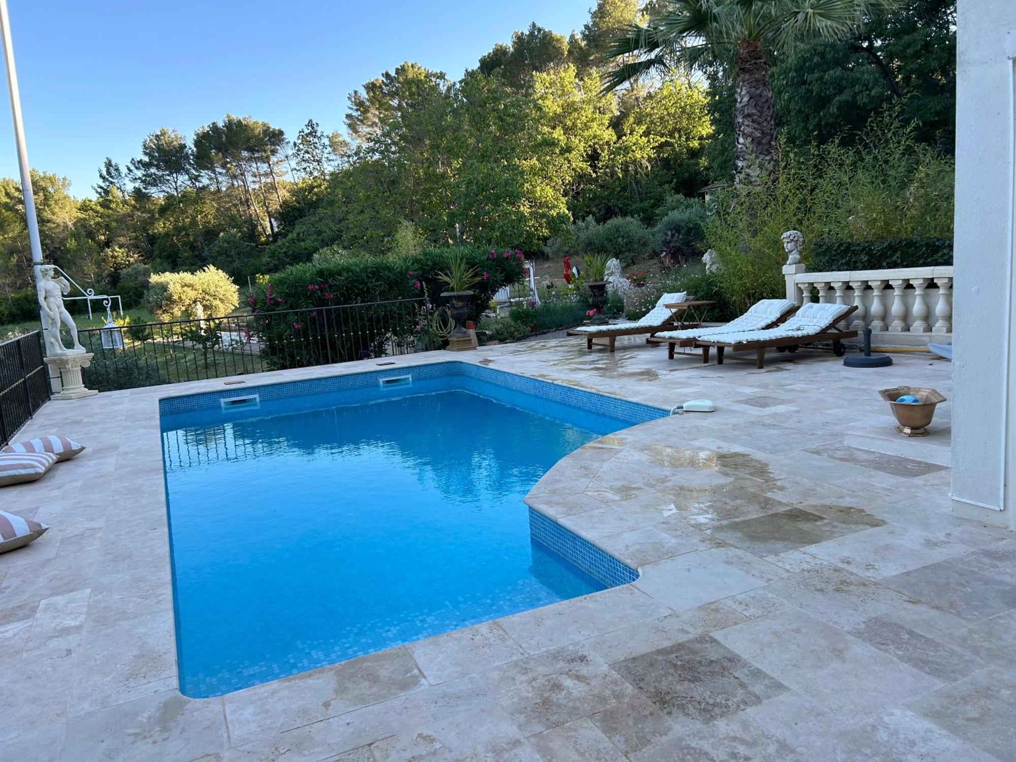 Bastide Des Hesperides Apartment Flayosc Bagian luar foto